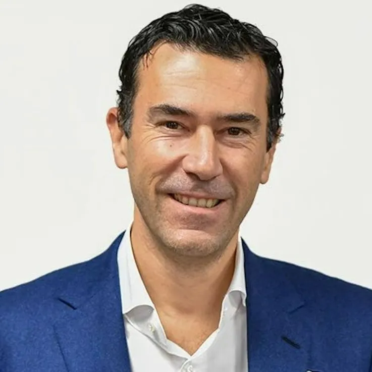 Miguel Garat