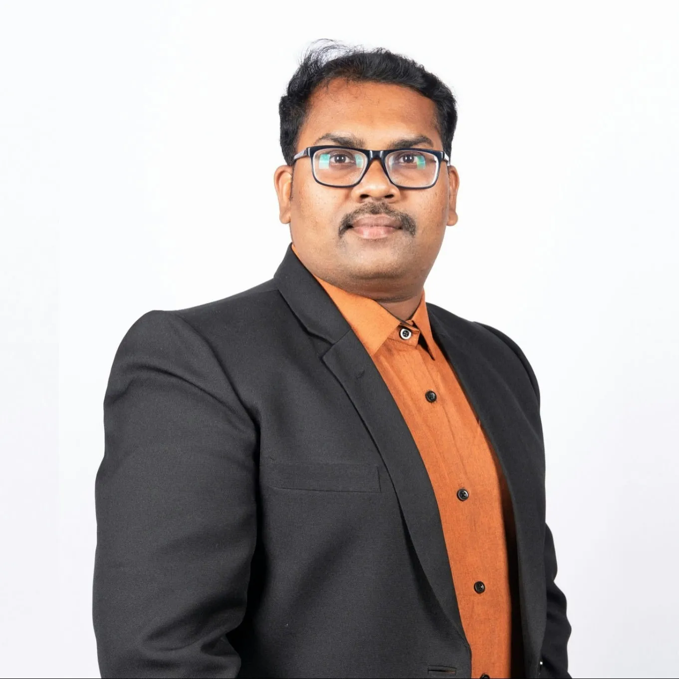 Dr. Rajesh Kumar