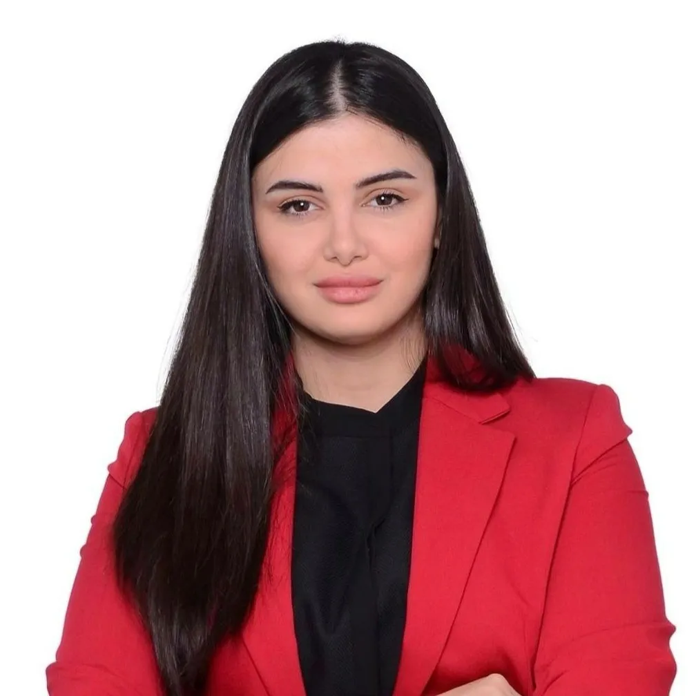 Paula Naoufal